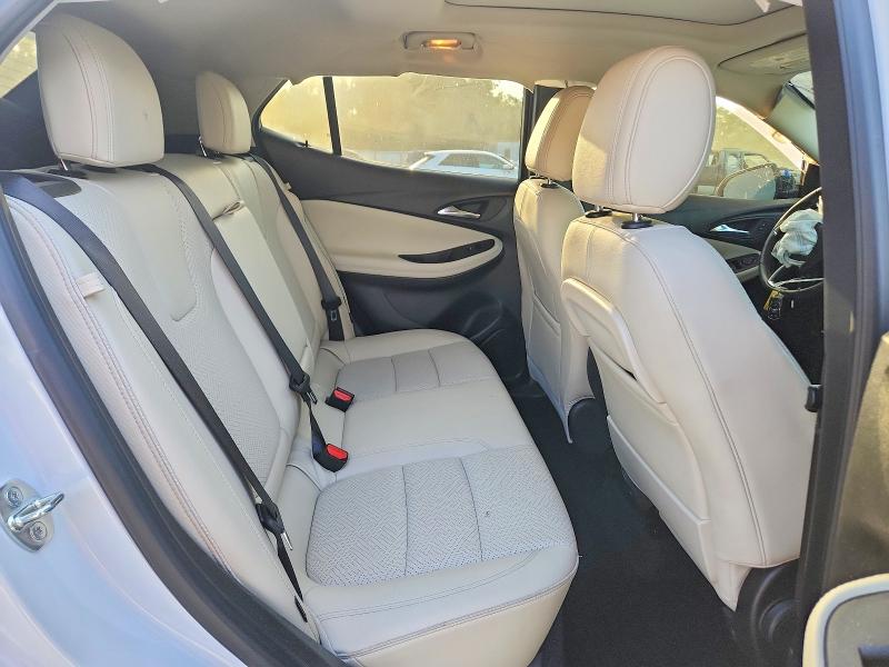 50488946 :رقم المزاد ، KL4MMFSL8MB128989 vin ، 2021 Buick Encore Gx مزاد بيع
