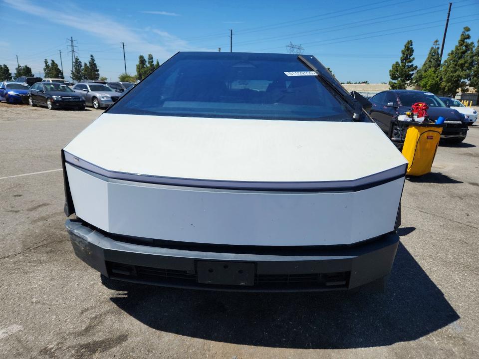 2024 Tesla Cybertruck მანქანა იყიდება აუქციონზე, vin: 7G2CEHED8RA012737, აუქციონის ნომერი: 51159156