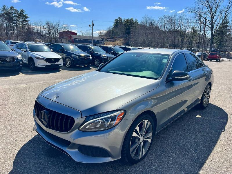 2015 Mercedes-benz C მანქანა იყიდება აუქციონზე, vin: 55SWF4KB0FU003746, აუქციონის ნომერი: 48672546