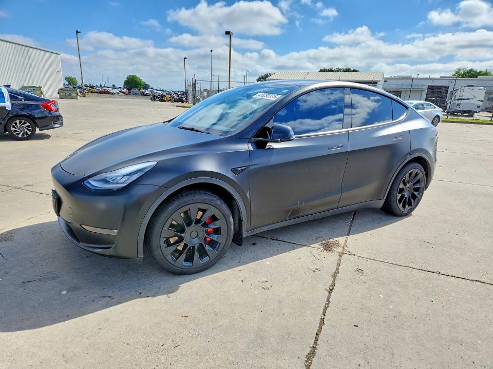 2021 Tesla Model Y მანქანა იყიდება აუქციონზე, vin: 5YJYGDEE2MF115720, აუქციონის ნომერი: 49230376
