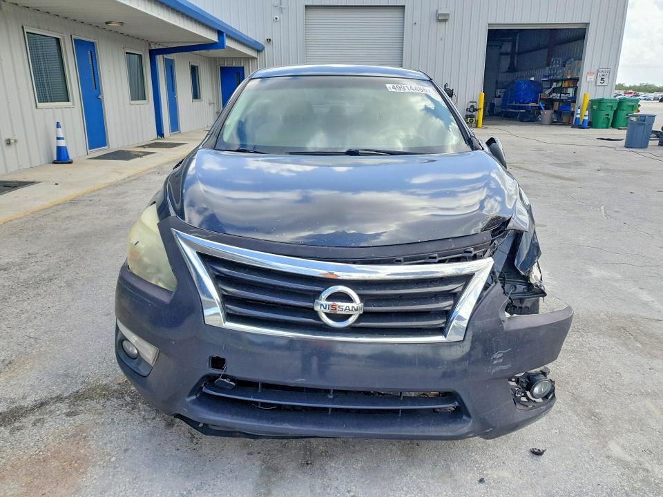 2015 Nissan Altima მანქანა იყიდება აუქციონზე, vin: 1N4AL3APXFN385237, აუქციონის ნომერი: 49914486