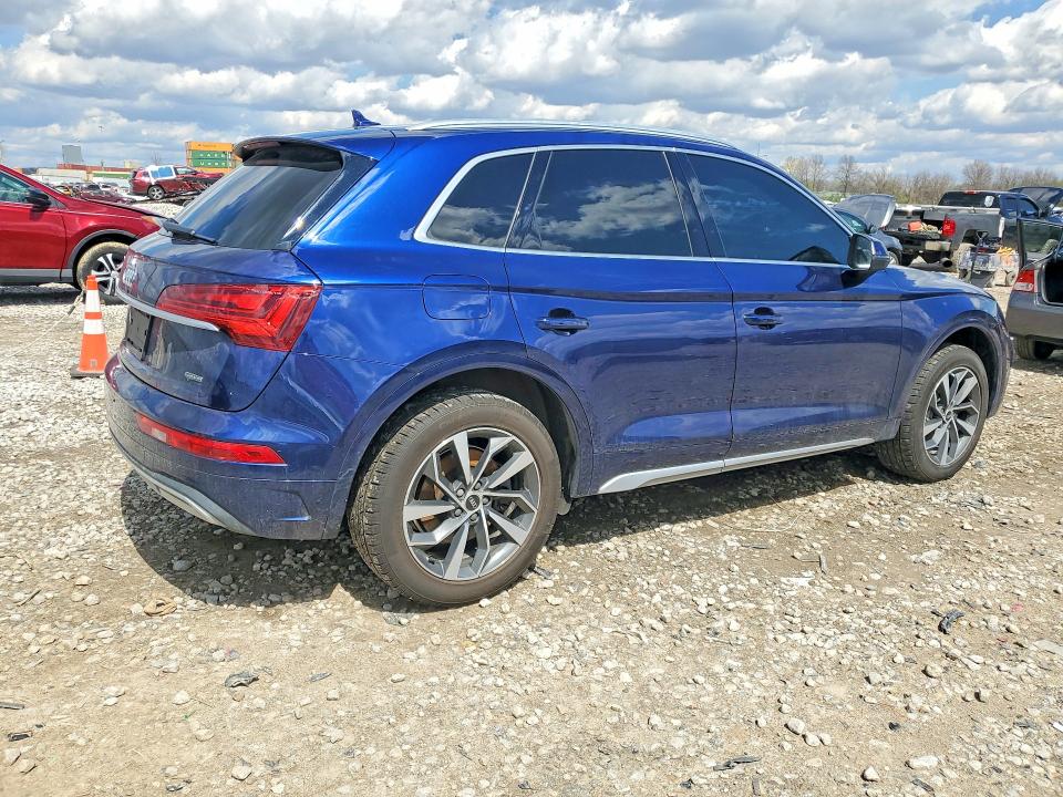 48937816 :رقم المزاد ، WA1BAAFY0M2052368 vin ، 2021 Audi Q5 مزاد بيع