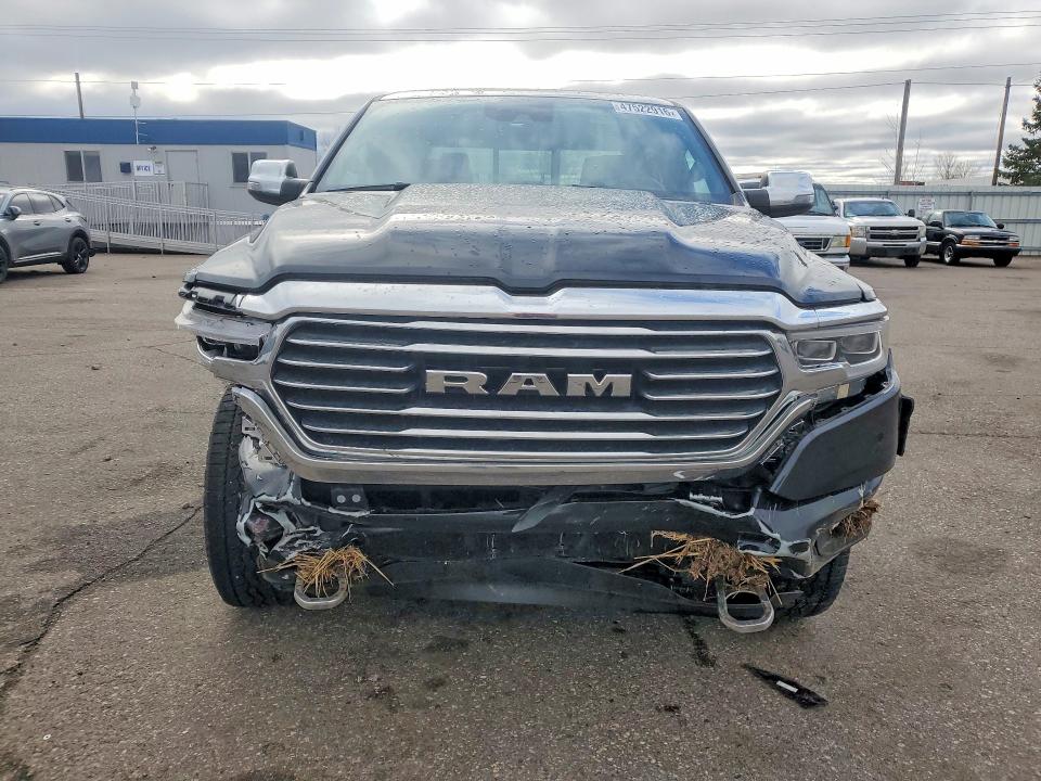 47522916 :رقم المزاد ، 1C6SRFKT5RN144126 vin ، 2024 Ram 1500 مزاد بيع
