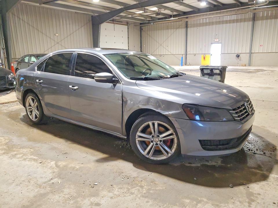 Продажа на аукционе авто 2015 Volkswagen Passat, vin: 1VWBV7A34FC051551, номер лота: 48953736