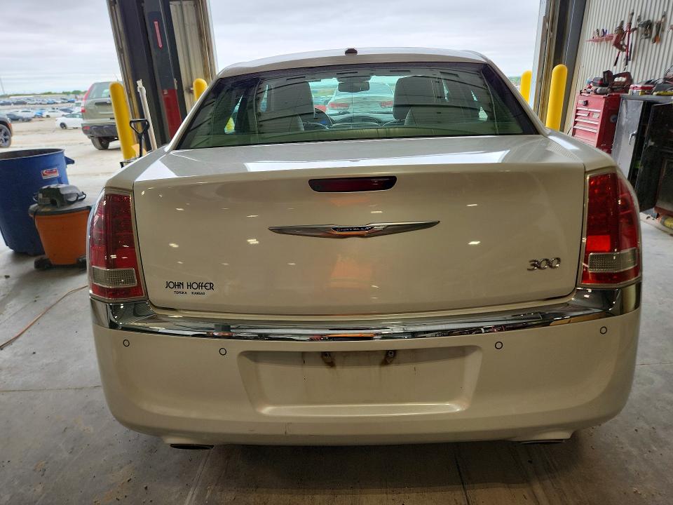 2011 Chrysler 300 მანქანა იყიდება აუქციონზე, vin: 2C3CA5CG3BH528229, აუქციონის ნომერი: 51193466