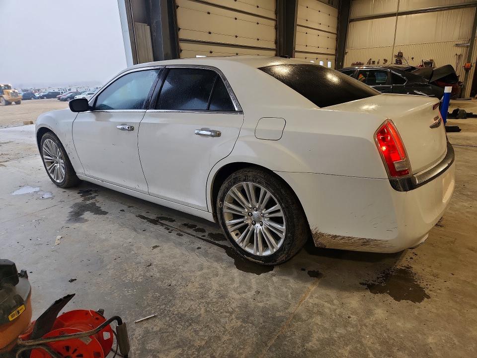 2011 Chrysler 300c მანქანა იყიდება აუქციონზე, vin: 2C3CA6CT1BH523887, აუქციონის ნომერი: 48524406