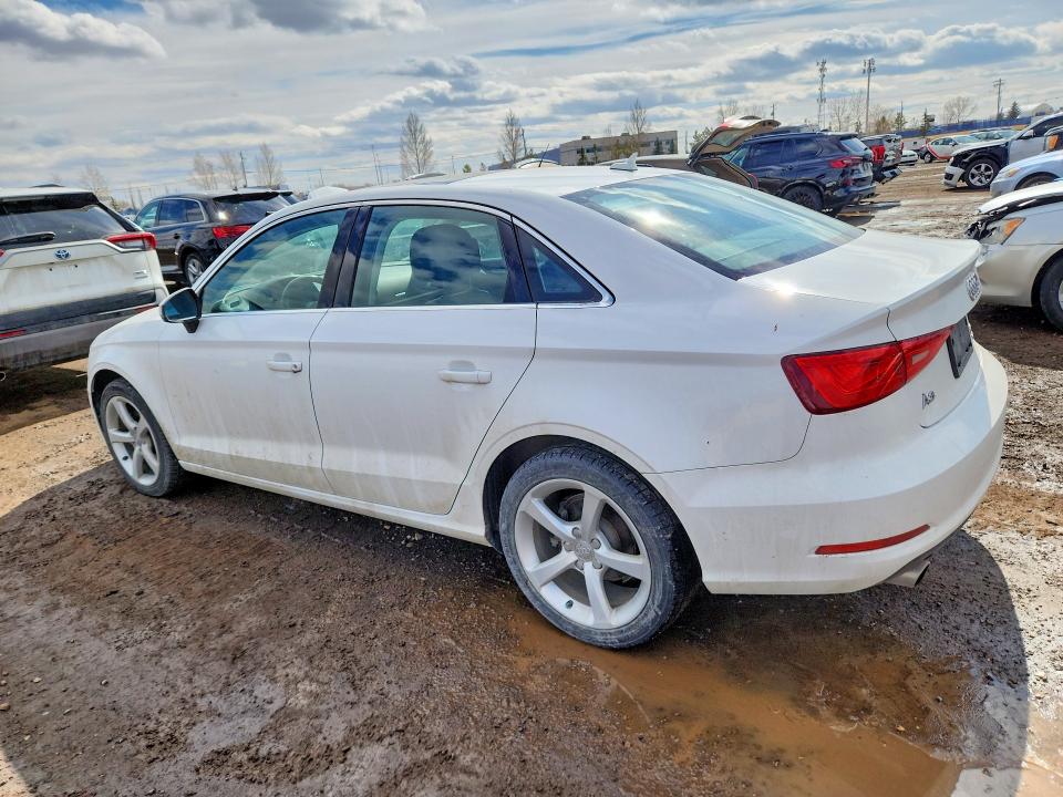 Продажа на аукционе авто 2016 Audi A3, vin: WAUB8GFF8G1055853, номер лота: 46853066