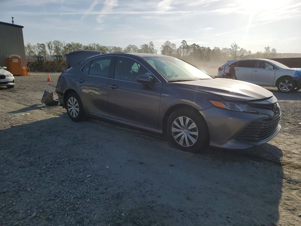 47816946 :رقم المزاد ، 4T1B31HK6KU510405 vin ، 2019 Toyota Camry Hybrid مزاد بيع