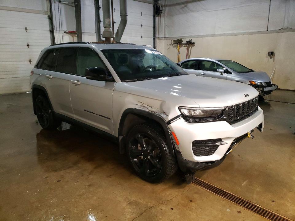 2024 Jeep Avenger Al მანქანა იყიდება აუქციონზე, vin: 1C4RJHAG2RC161833, აუქციონის ნომერი: 46778156
