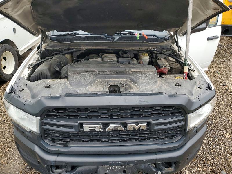 Продажа на аукционе авто 2019 Ram 3500, vin: 3C7WRTCL7KG643390, номер лота: 48989616