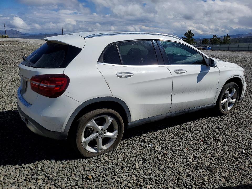 2020 Mercedes-benz Gla მანქანა იყიდება აუქციონზე, vin: WDCTG4EB1LU025460, აუქციონის ნომერი: 49115216