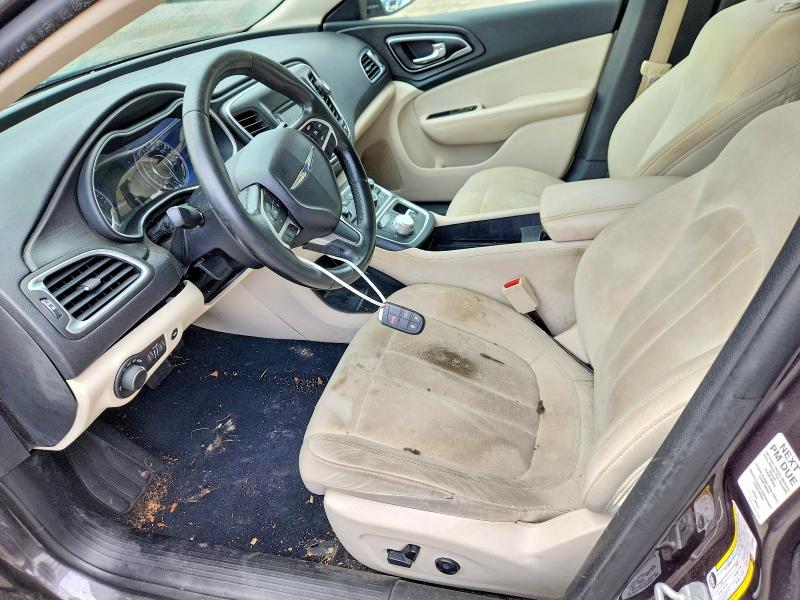 51363166 :رقم المزاد ، 1C3CCCAB2FN720468 vin ، 2015 Chrysler 200 مزاد بيع