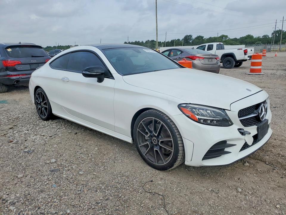 2021 Mercedes-benz C მანქანა იყიდება აუქციონზე, vin: W1KWJ8DB2MG047664, აუქციონის ნომერი: 51671766