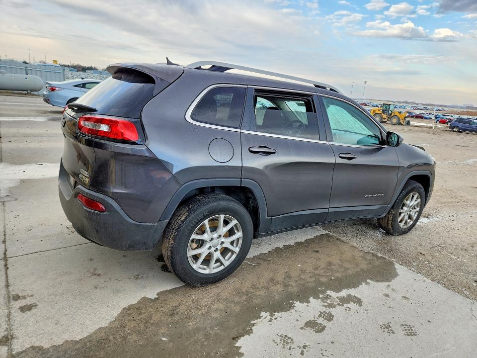 49450466 :رقم المزاد ، 1C4PJMCB1FW641115 vin ، 2015 Jeep Cherokee مزاد بيع