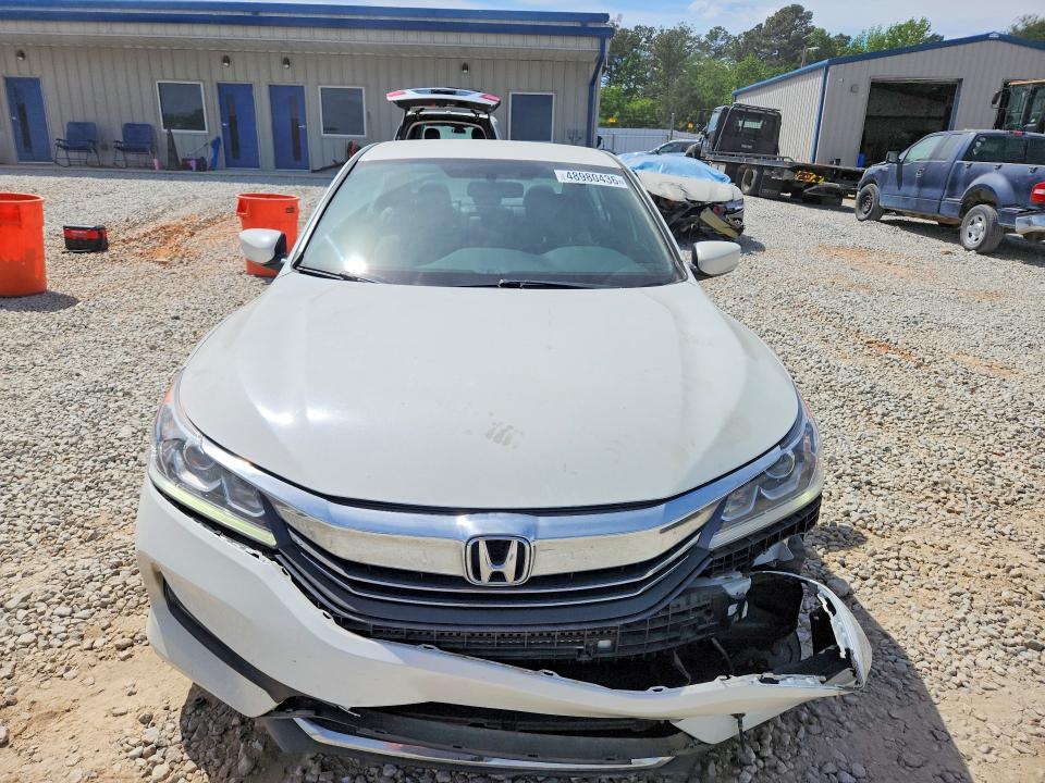 Продаж на аукціоні авто 2017 Honda Accord, vin: 1HGCR2F1XHA012596, номер лоту: 48980436