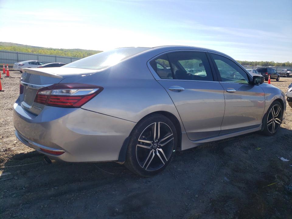 Продажа на аукционе авто 2017 Honda Accord, vin: 1HGCR2F15HA182512, номер лота: 49211416