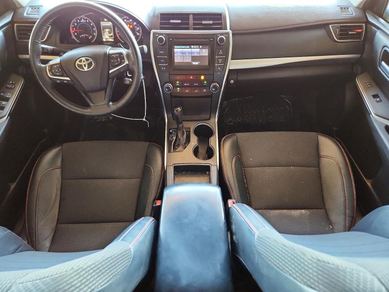 48697536 :رقم المزاد ، 4T1BF1FK2GU141852 vin ، 2016 Toyota Camry مزاد بيع
