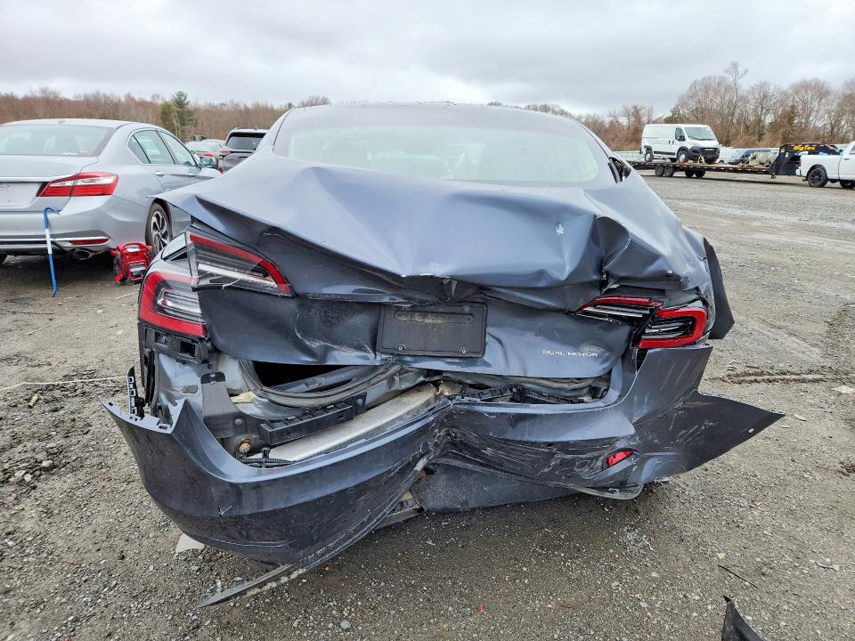 48232776 :رقم المزاد ، 5YJ3E1EB4KF477291 vin ، 2019 Tesla Model 3 مزاد بيع
