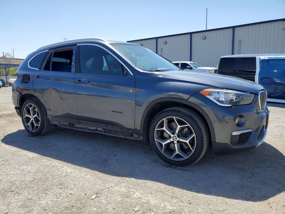 50933576 :رقم المزاد ، WBXHU7C39H5H34033 vin ، 2017 Bmw X1 مزاد بيع