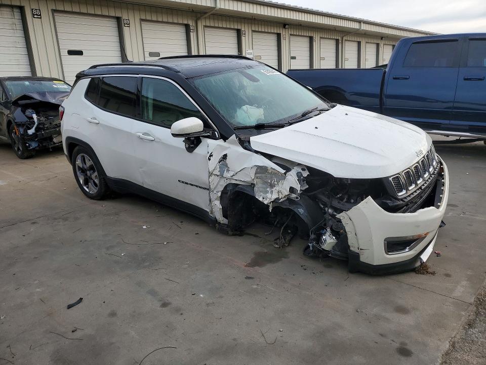 2020 Jeep Compass მანქანა იყიდება აუქციონზე, vin: 3C4NJDCB0LT142296, აუქციონის ნომერი: 51436446