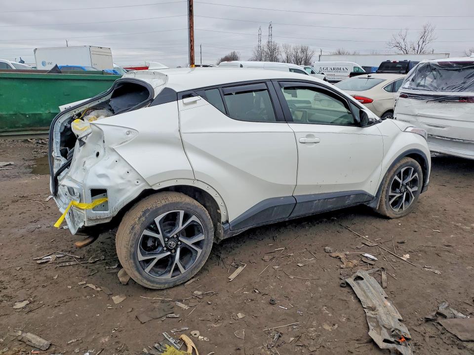 Продажа на аукционе авто 2018 Toyota C-hr, vin: JTNKHMBX6J1004466, номер лота: 47842226