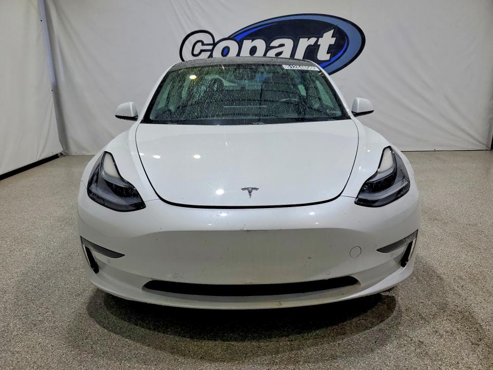 51284856 :رقم المزاد ، 5YJ3E1EA7MF026608 vin ، 2021 Tesla Model 3 مزاد بيع