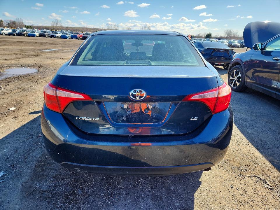 50123116 :رقم المزاد ، 2T1BURHE4JC122434 vin ، 2018 Toyota Corolla مزاد بيع