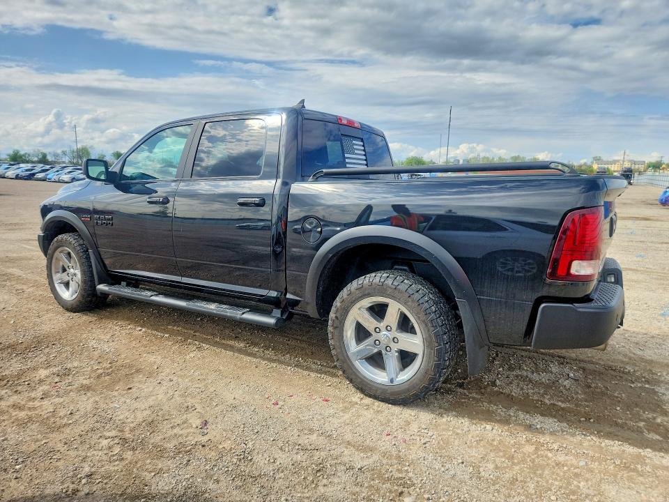 51330516 :رقم المزاد ، 1C6RR7YT7JS204649 vin ، 2018 Ram 1500 مزاد بيع