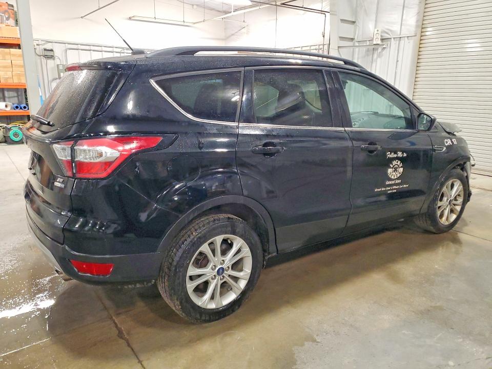 2017 Ford Escape მანქანა იყიდება აუქციონზე, vin: 1FMCU9G94HUD32162, აუქციონის ნომერი: 51078486