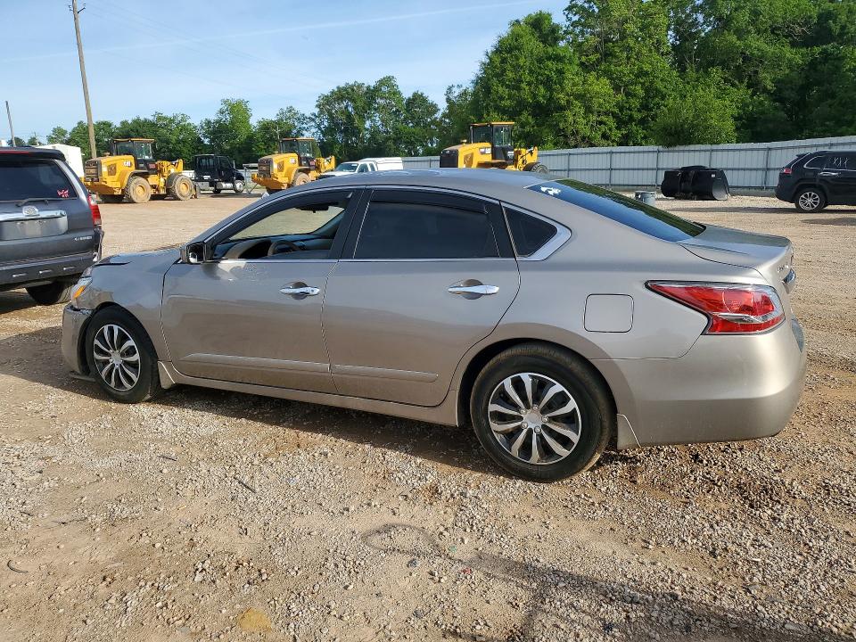 Продажа на аукционе авто 2015 Nissan Altima, vin: 1N4AL3AP2FN860329, номер лота: 49989886