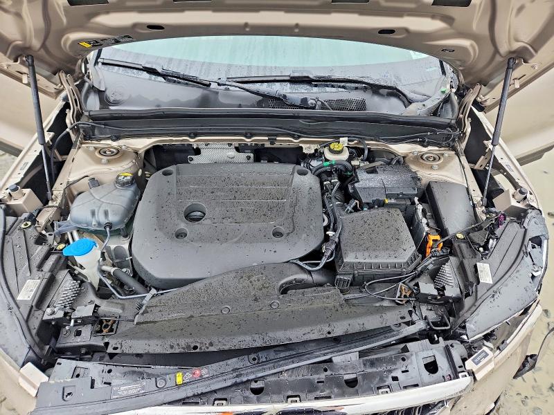 48566896 :رقم المزاد ، YV4L12UF7R2375323 vin ، 2024 Volvo Xc40 مزاد بيع