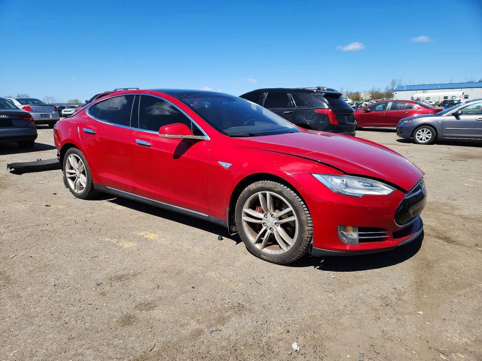 Продаж на аукціоні авто 2014 Tesla Model S, vin: 5YJSA1H10EFP52220, номер лоту: 47797346