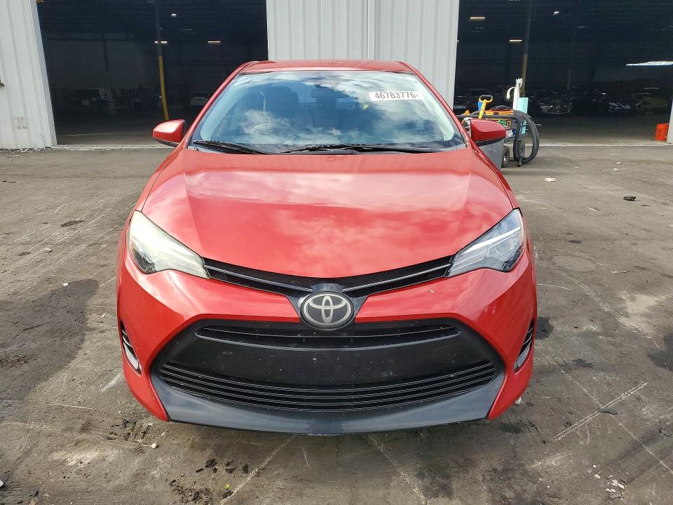 46783776 :رقم المزاد ، 5YFBURHE8JP753090 vin ، 2018 Toyota Corolla مزاد بيع