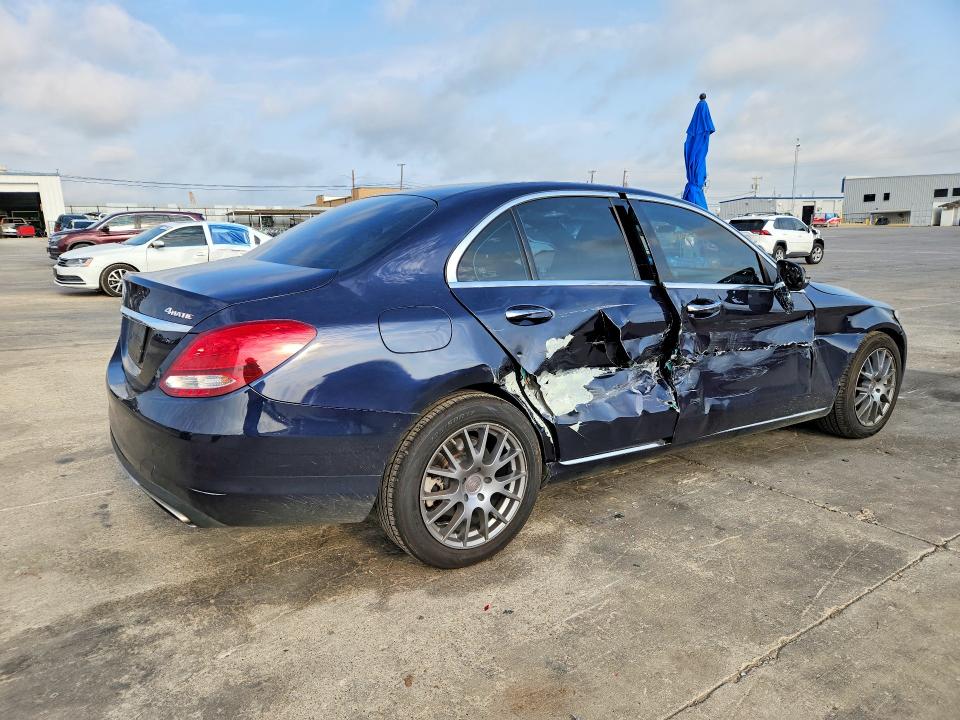 49984046 :رقم المزاد ، WDDWF4KB4JR347848 vin ، 2018 Mercedes-benz C مزاد بيع