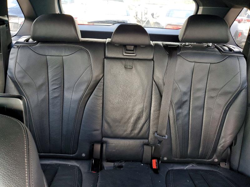 50983136 :رقم المزاد ، 5UXKR2C39H0U23170 vin ، 2017 Bmw X5 مزاد بيع