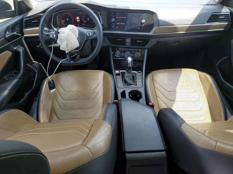 49399136 :رقم المزاد ، 3VWG57BU8LM095172 vin ، 2020 Volkswagen Jetta مزاد بيع