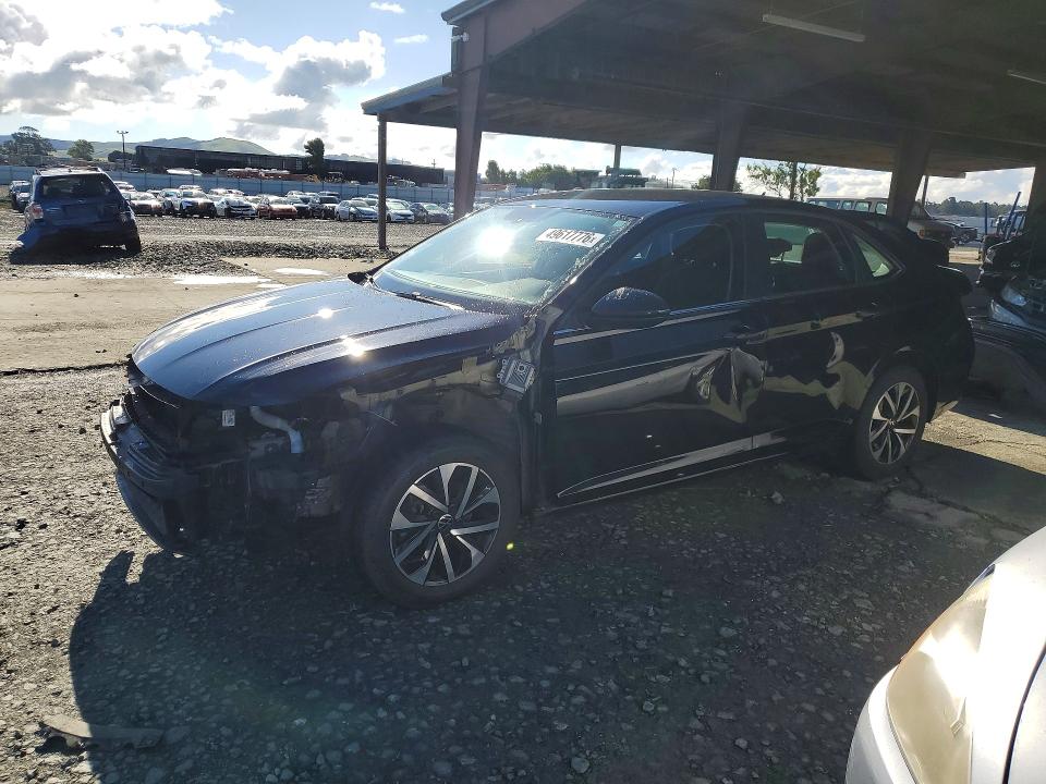 49617776 :رقم المزاد ، 3VW5M7BU9PM043551 vin ، 2023 Volkswagen Jetta مزاد بيع