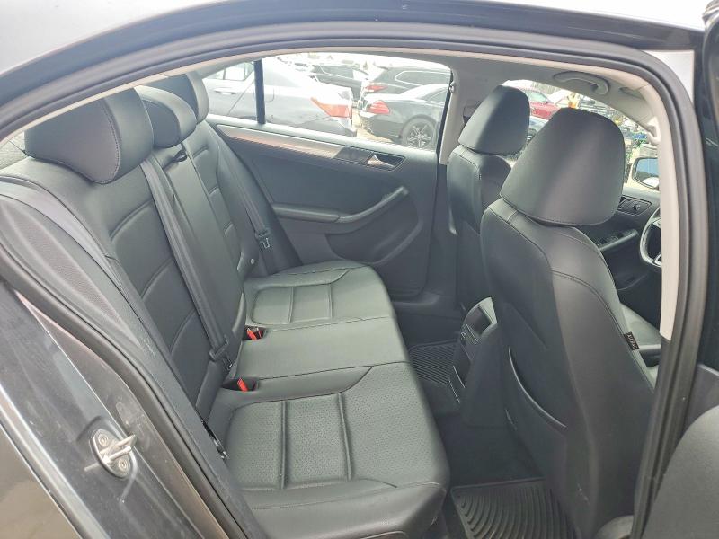 48851446 :رقم المزاد ، 3VWD17AJ1FM423980 vin ، 2015 Volkswagen Jetta مزاد بيع