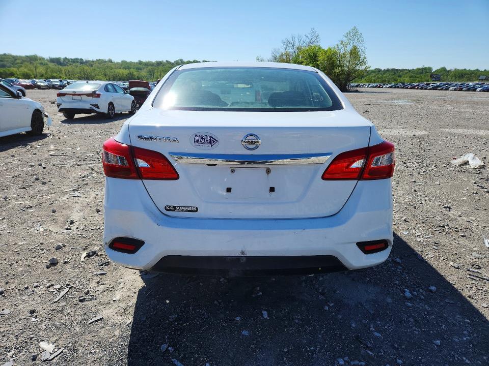 49785056 :رقم المزاد ، 3N1AB7AP7JY271327 vin ، 2018 Nissan Sentra مزاد بيع