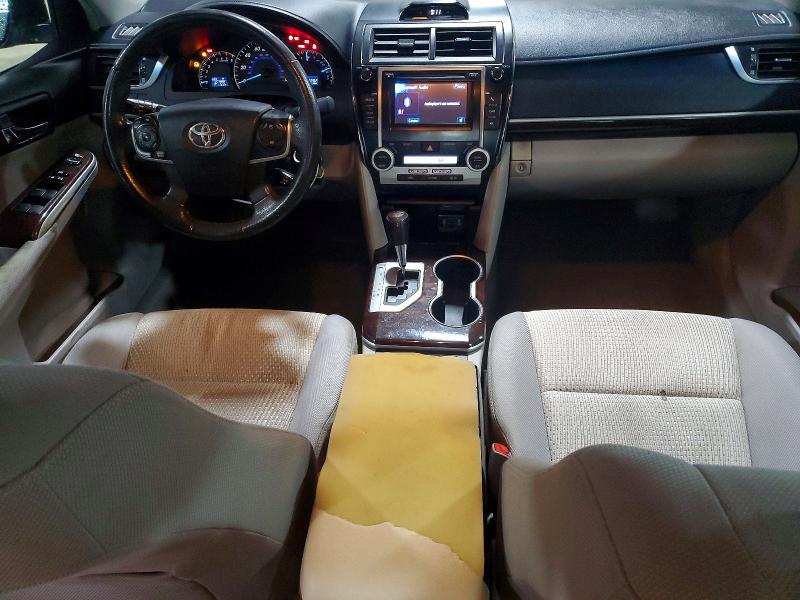 51673516 :رقم المزاد ، 4T4BF1FK5CR162727 vin ، 2012 Toyota Camry مزاد بيع