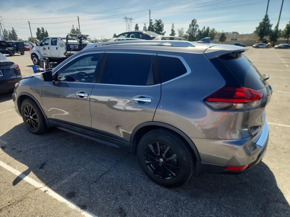 Продаж на аукціоні авто 2019 Nissan Rogue, vin: JN8AT2MTXKW261104, номер лоту: 50672336