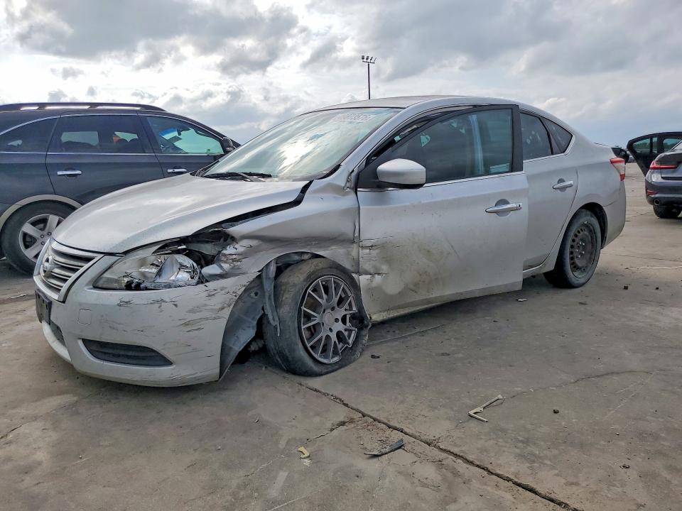 49873576 :رقم المزاد ، 1N4AB7AP4DN904595 vin ، 2013 Nissan Sentra مزاد بيع