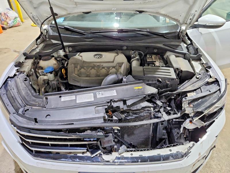2019 Volkswagen Passat მანქანა იყიდება აუქციონზე, vin: 1VWLA7A31KC006013, აუქციონის ნომერი: 49564926