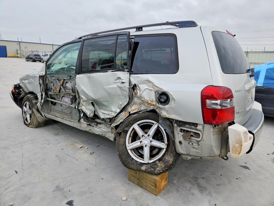 51774226 :رقم المزاد ، JTEEP21AX40038101 vin ، 2004 Toyota Highlander مزاد بيع