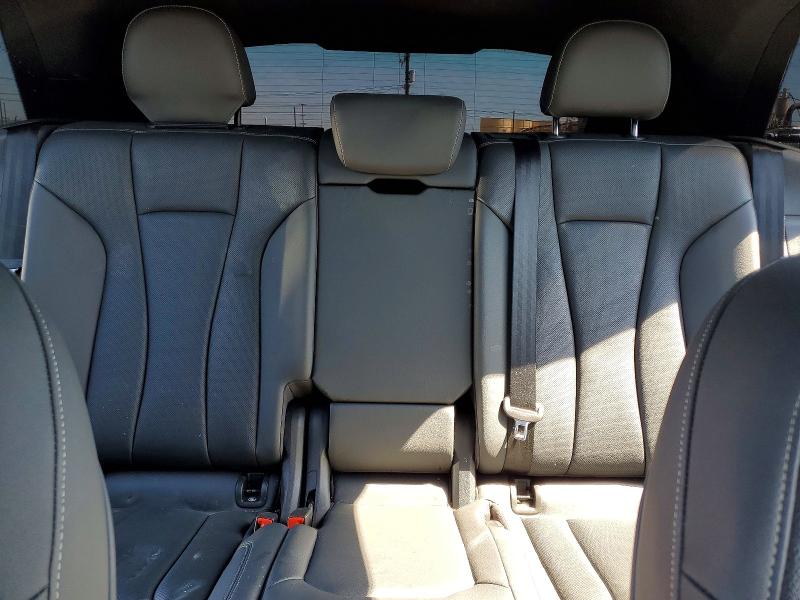 48613116 :رقم المزاد ، WA1EVAF1XMD032847 vin ، 2021 Audi Q8 مزاد بيع