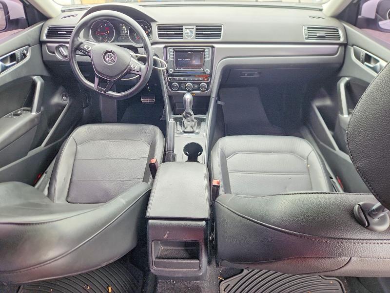 50484316 :رقم المزاد ، 1VWDT7A35HC016079 vin ، 2017 Volkswagen Passat مزاد بيع