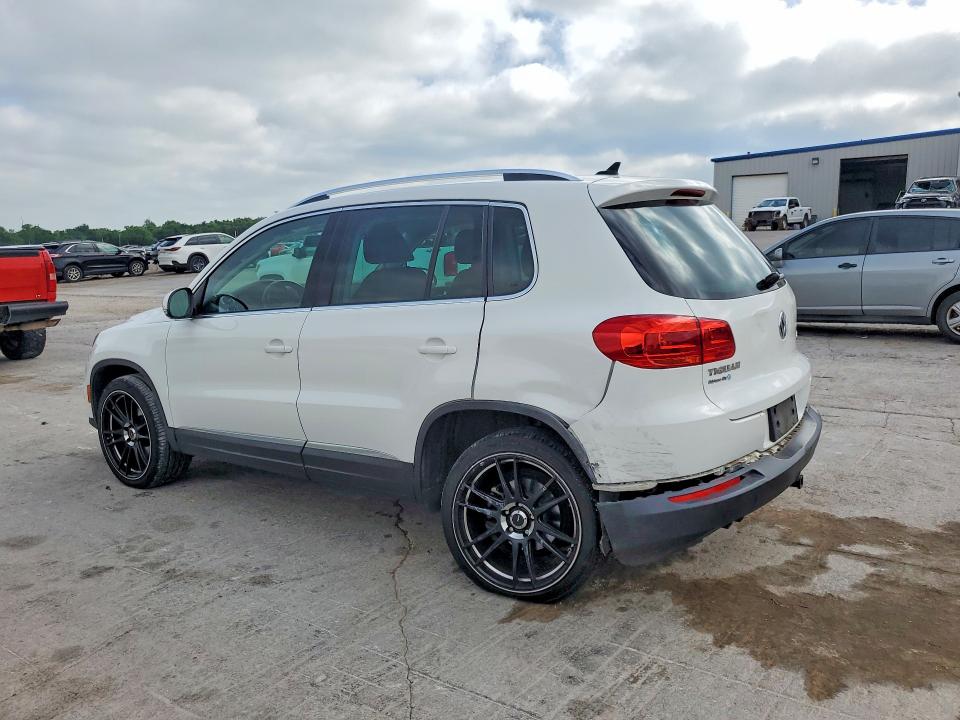 50304906 :رقم المزاد ، WVGBV7AX9CW552771 vin ، 2012 Volkswagen Tiguan مزاد بيع
