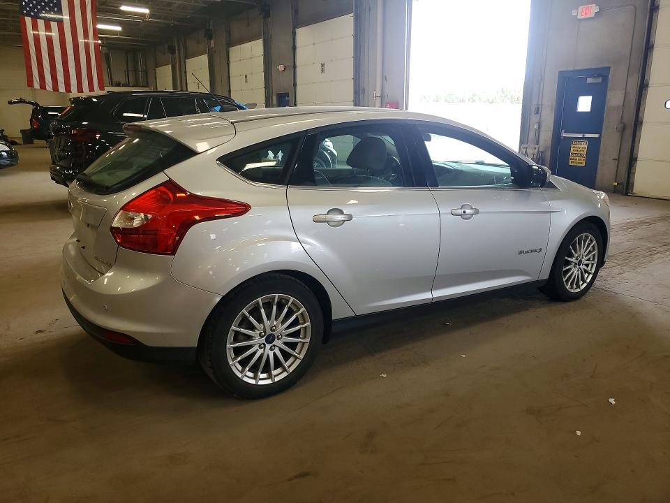 Продаж на аукціоні авто 2014 Ford Focus, vin: 1FADP3R4XEL330308, номер лоту: 51860786