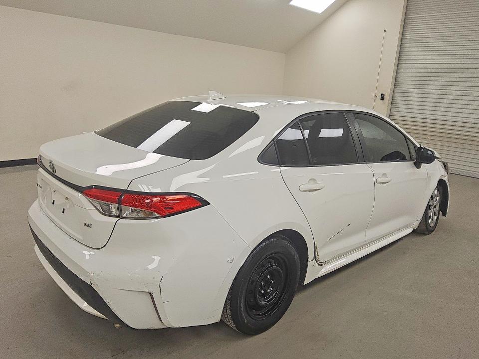 47998726 :رقم المزاد ، 5YFEPRAE3LP110115 vin ، 2020 Toyota Corolla مزاد بيع