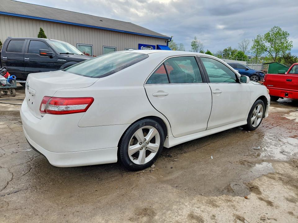2011 Toyota Camry მანქანა იყიდება აუქციონზე, vin: 4T1BF3EKXBU613561, აუქციონის ნომერი: 50144186